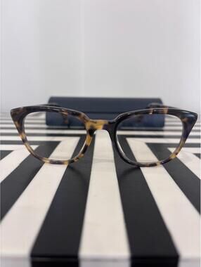 Warby Parker Chelsea 252 Eyeglasses – Tortoise Frame 48-19-145